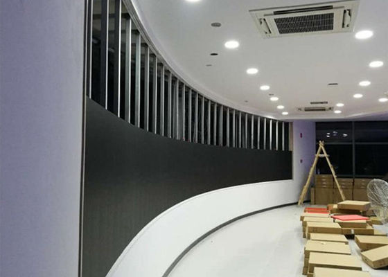 مرونة عالية الدقة LED فيديو الجدار P2.5 900 ليلs عالية تحديث صيانة الوصول الأمامي