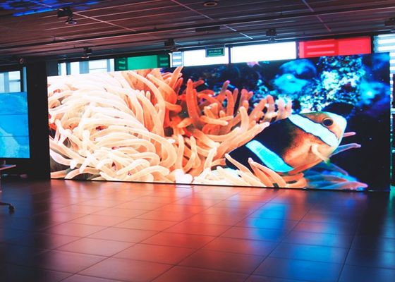 1200cd / m2 SMD2020 P3.91mm شاشة LED للخدمة الأمامية 500x500mm